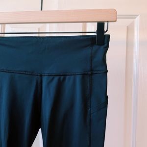 LULULEMON PACE RIVAL CROP